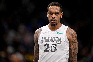 有点全能！PJ-华盛顿12中7高效得16分2板 送出5次助攻0失误