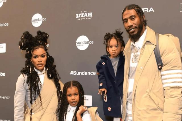 开云登录线上-詹姆斯老搭档赔千万房产 一场离婚把他“打回原形”